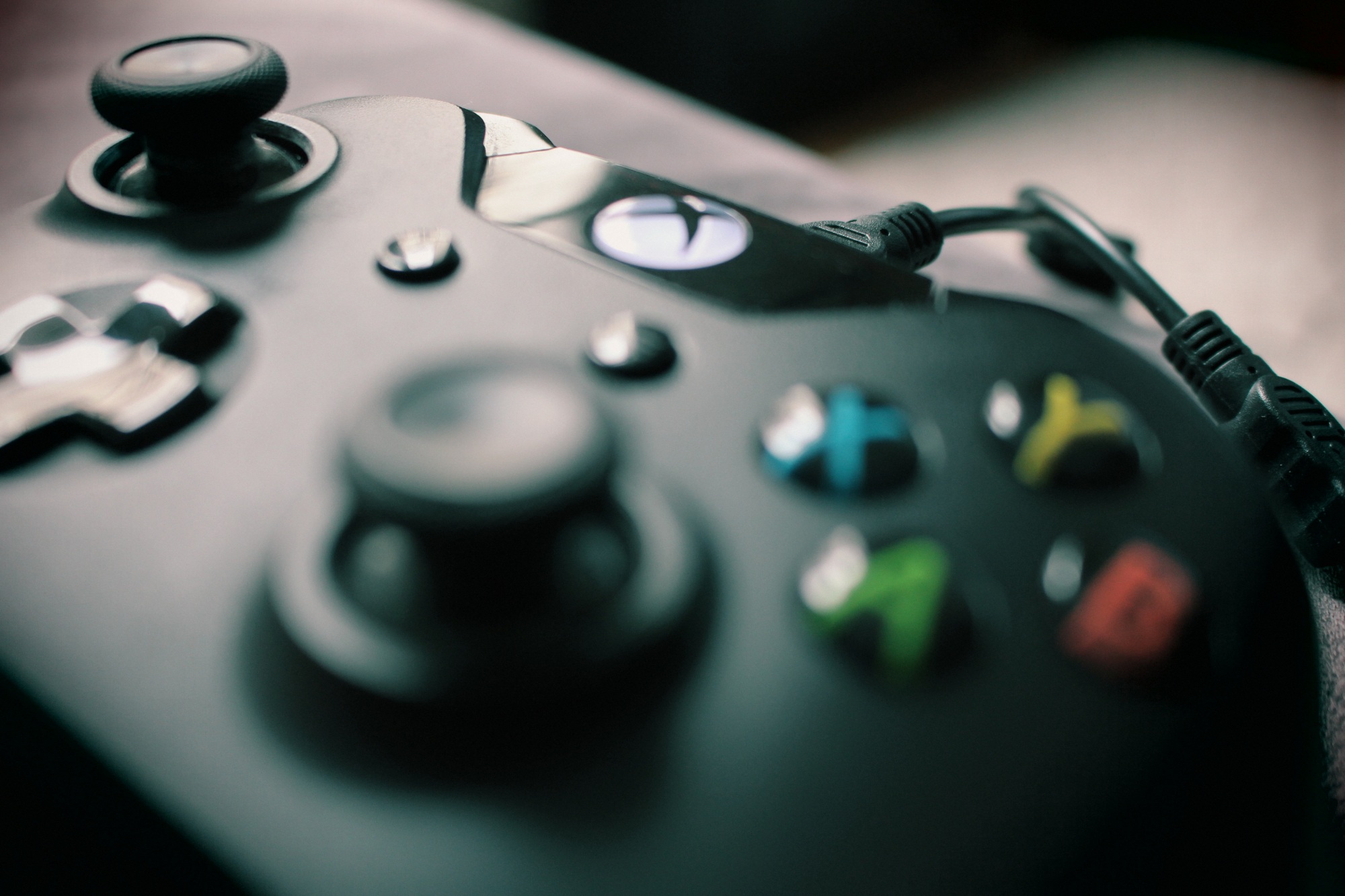 Read more about the article Get the Most Bang for Your Buck: How to Sell Xbox Consoles